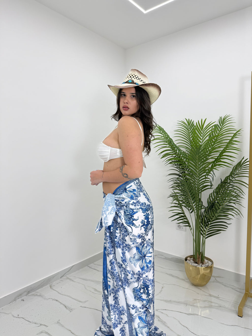 PAREO BLUE RIVIERA