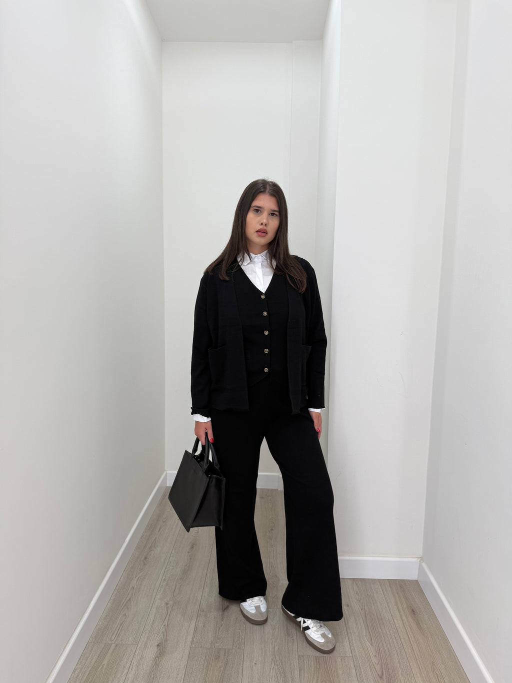 SET GINEVRA