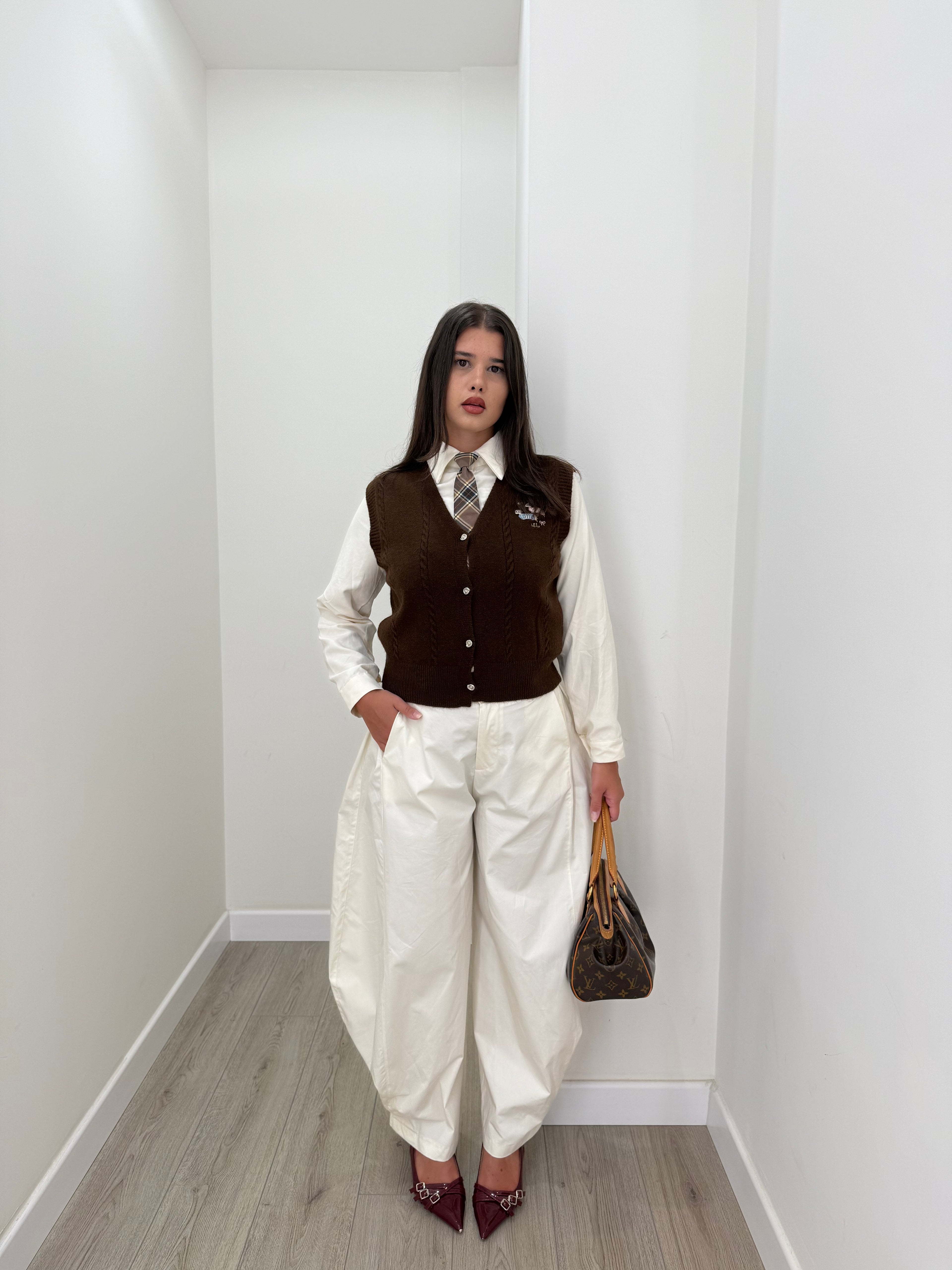 PANTALONE MICHELLE