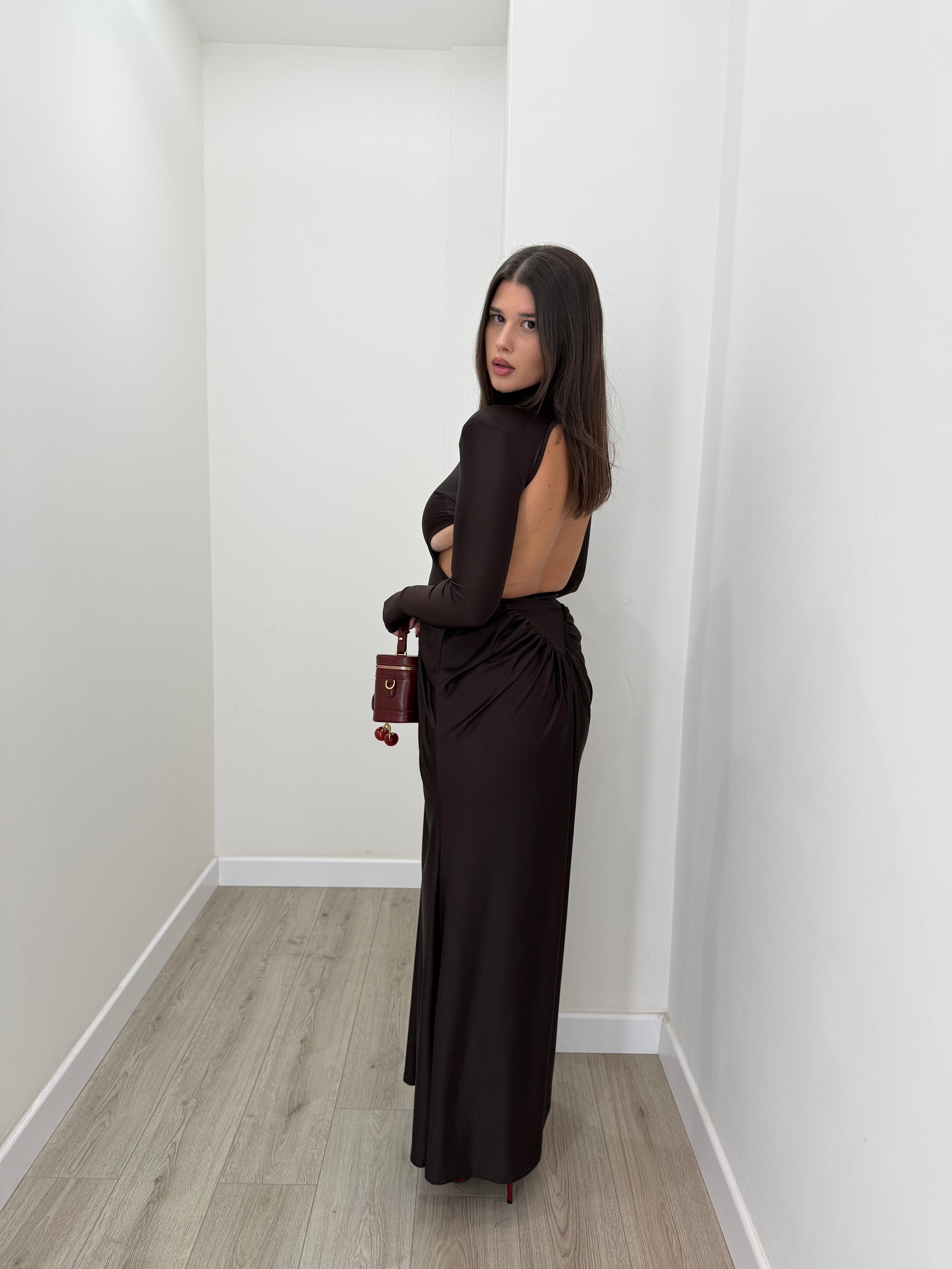 DRESS DIAMOND