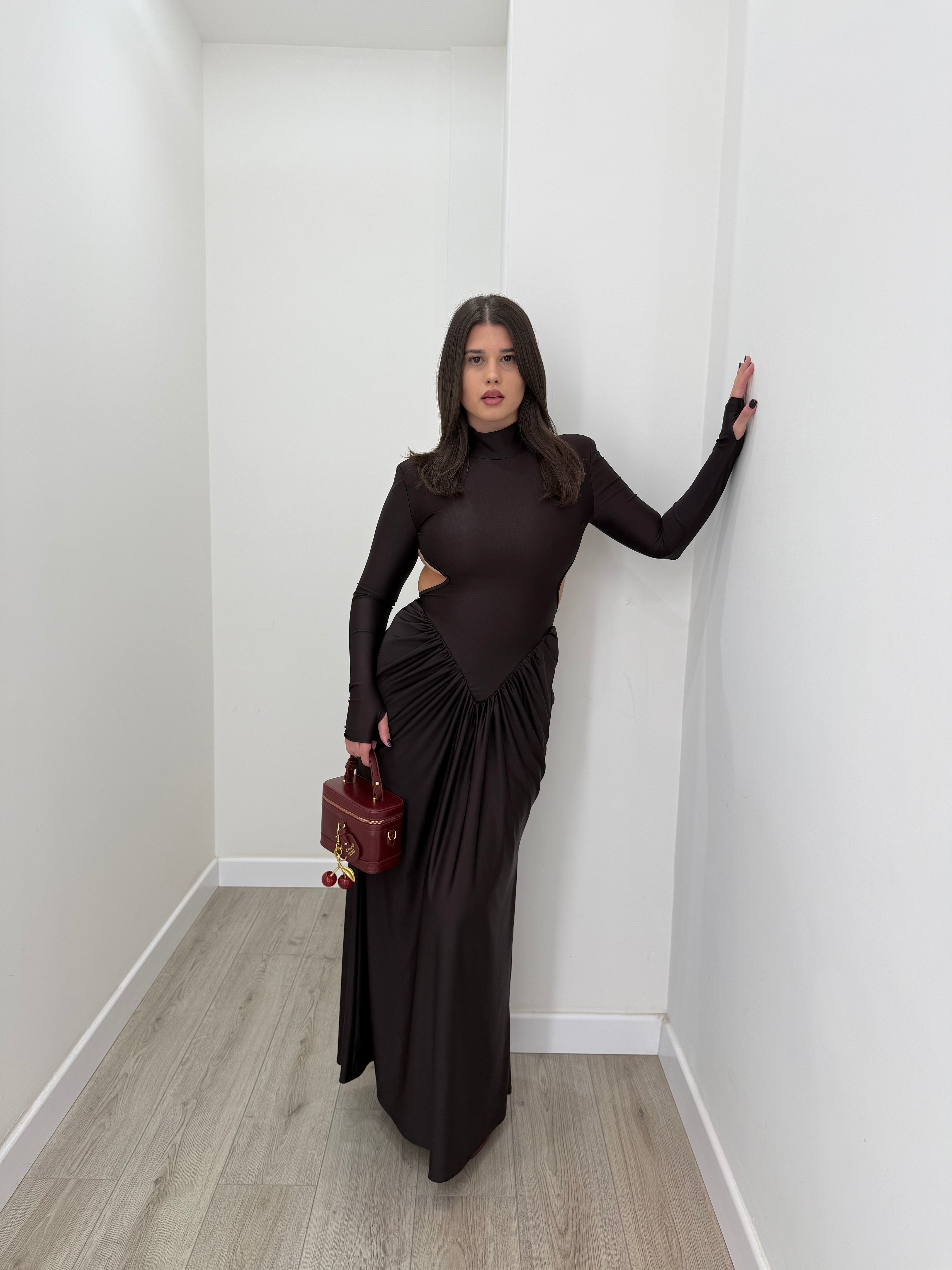 DRESS DIAMOND