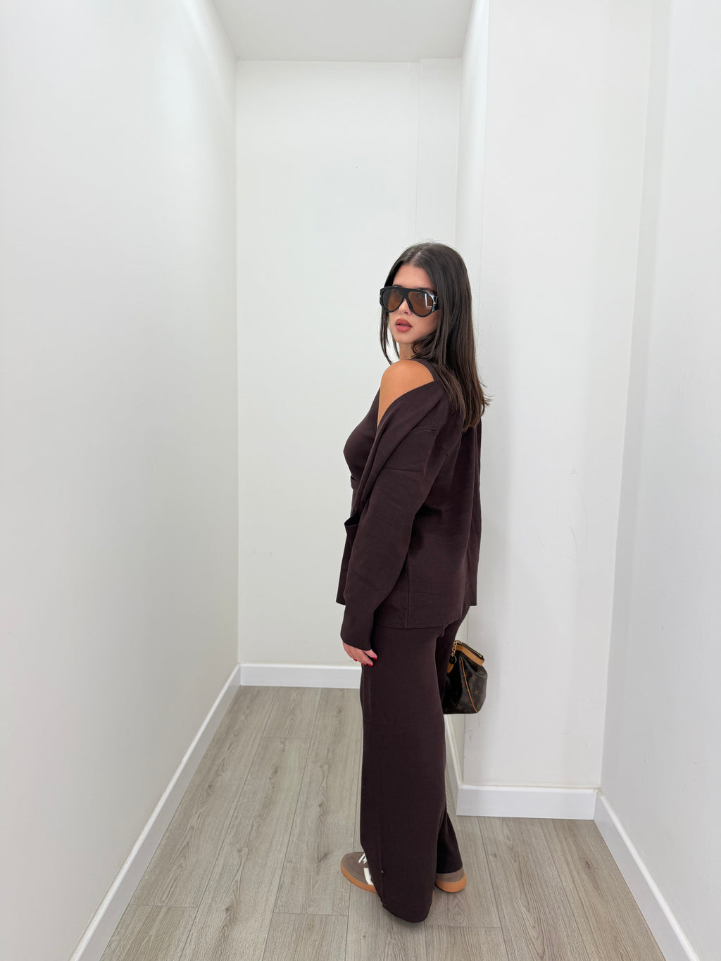 SET GINEVRA
