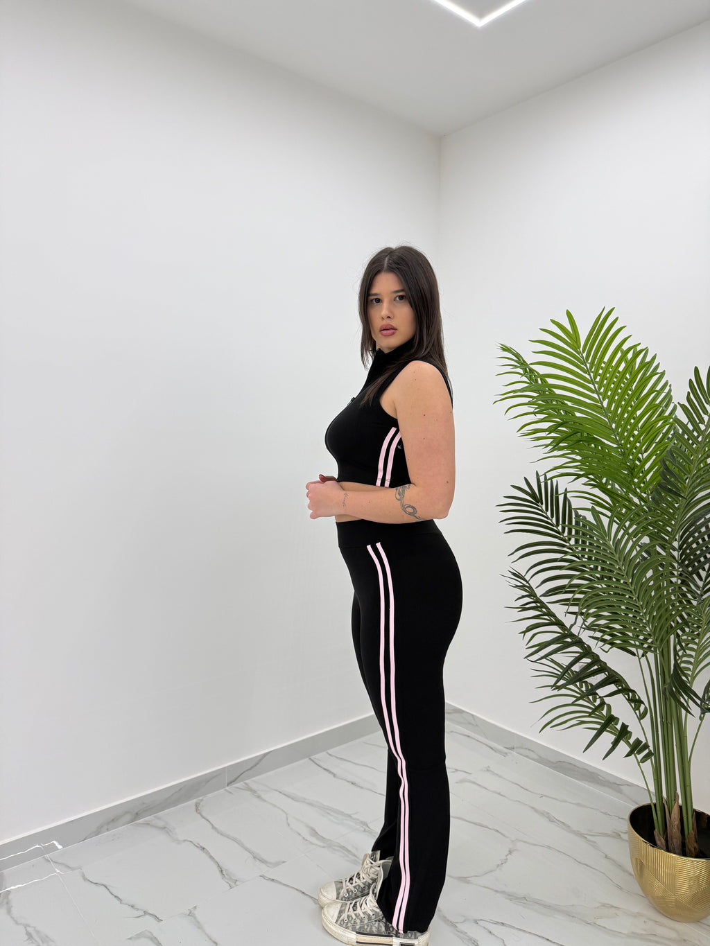 SET ELEONORA