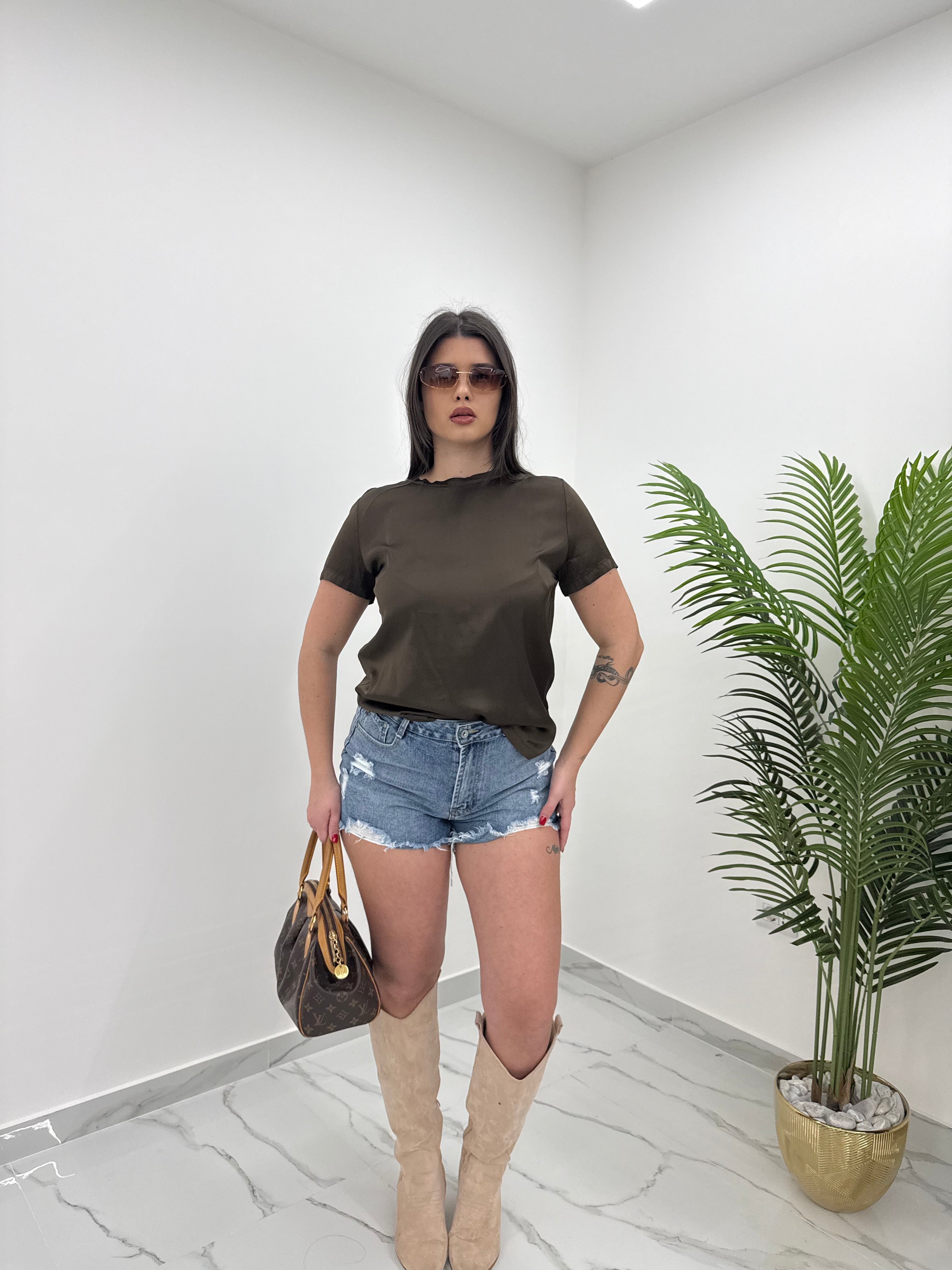 T-SHIRT BASIC