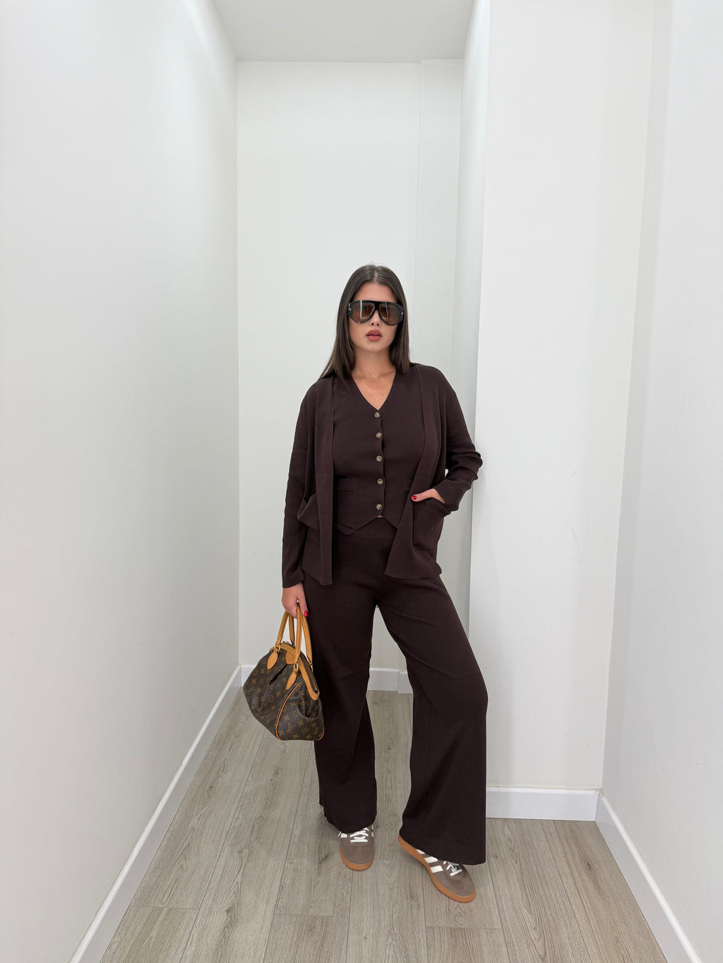 SET GINEVRA