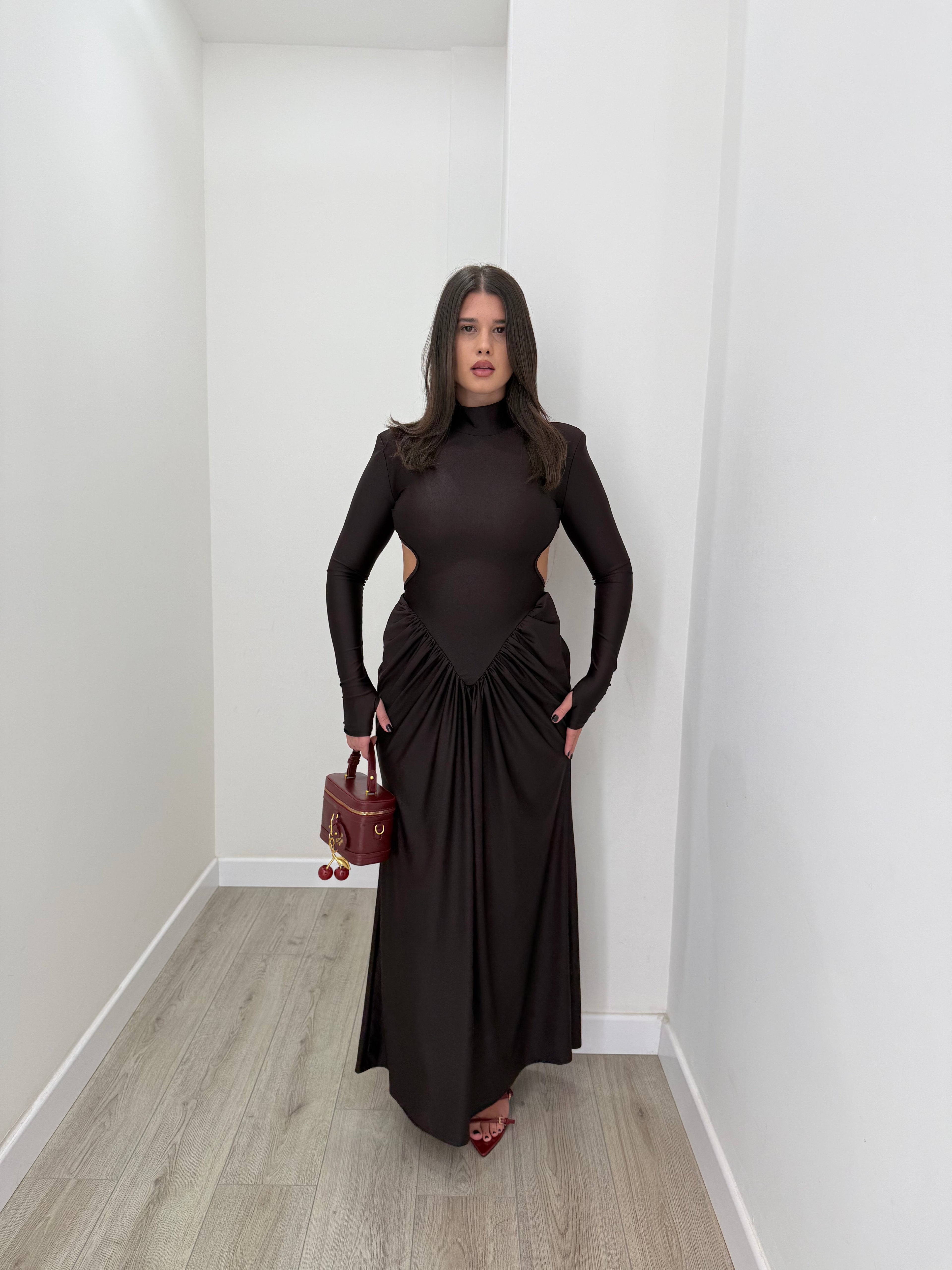 DRESS DIAMOND